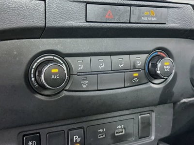 2022 Nissan Frontier S
