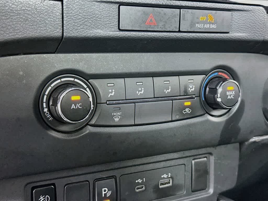 2022 Nissan Frontier S