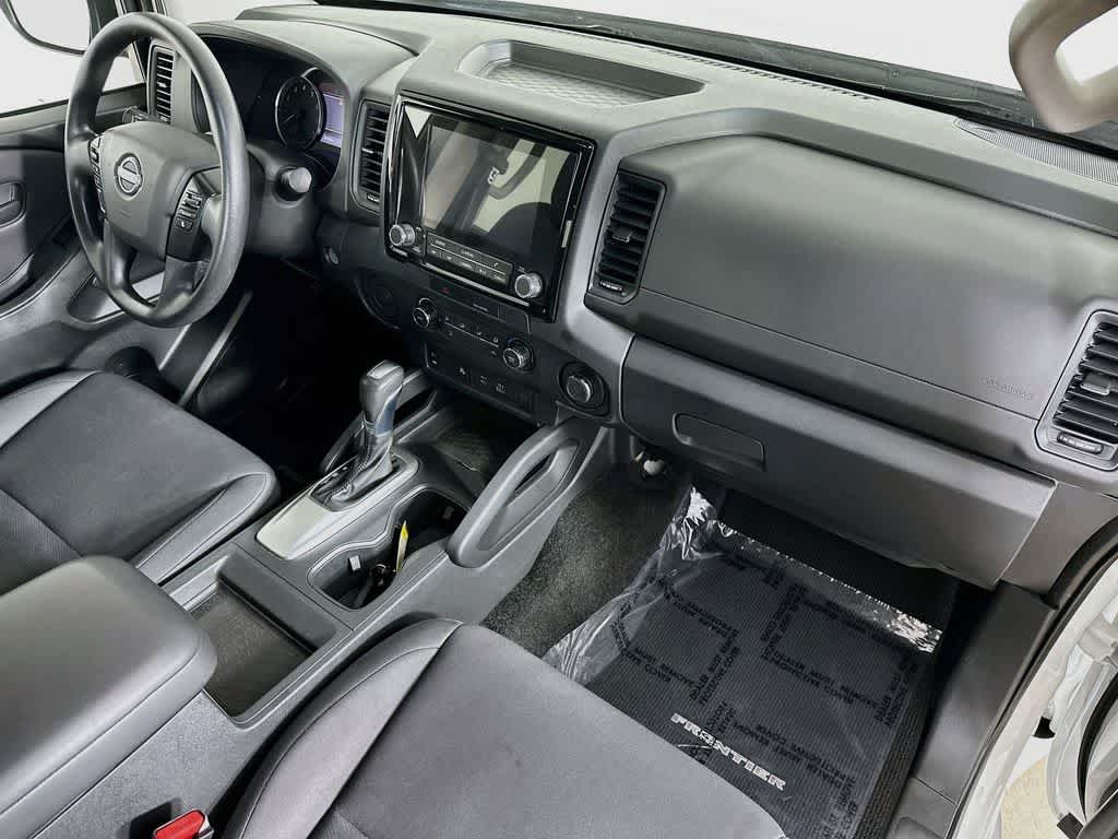 2022 Nissan Frontier S