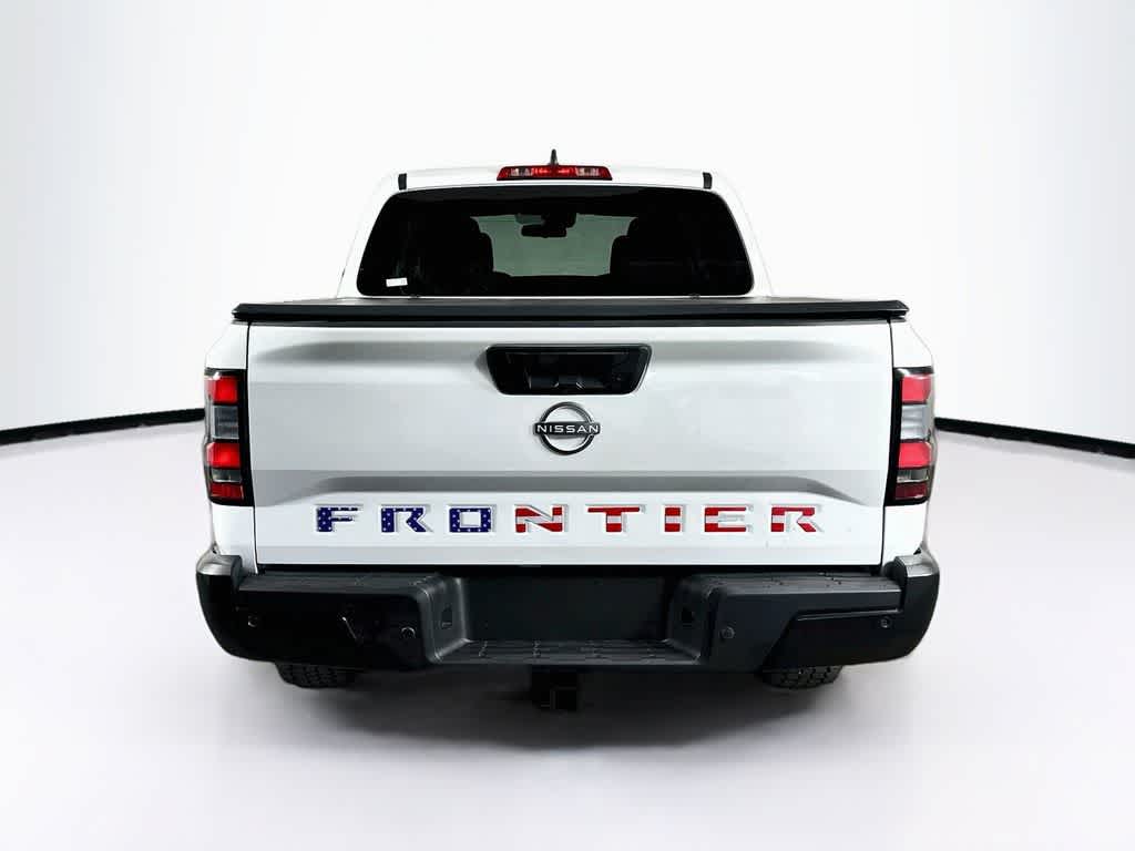 2022 Nissan Frontier S