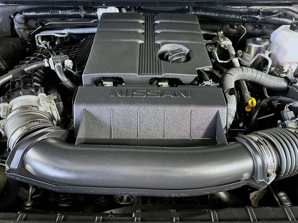 2024 Nissan Frontier SV