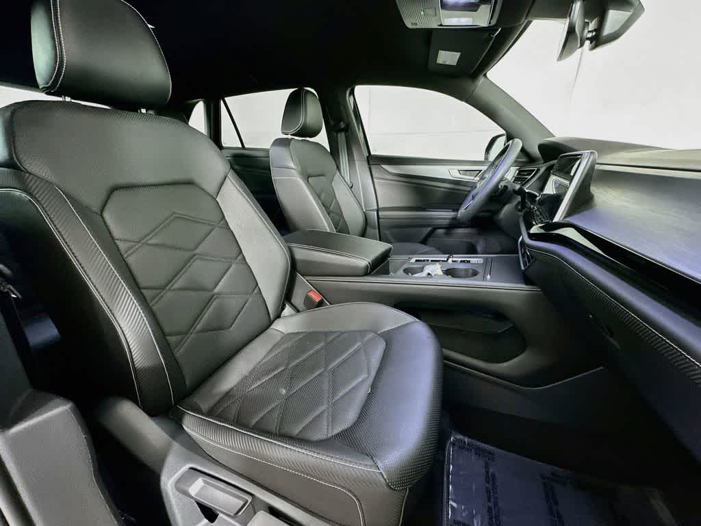 2024 Volkswagen Atlas Cross Sport 2.0T SE