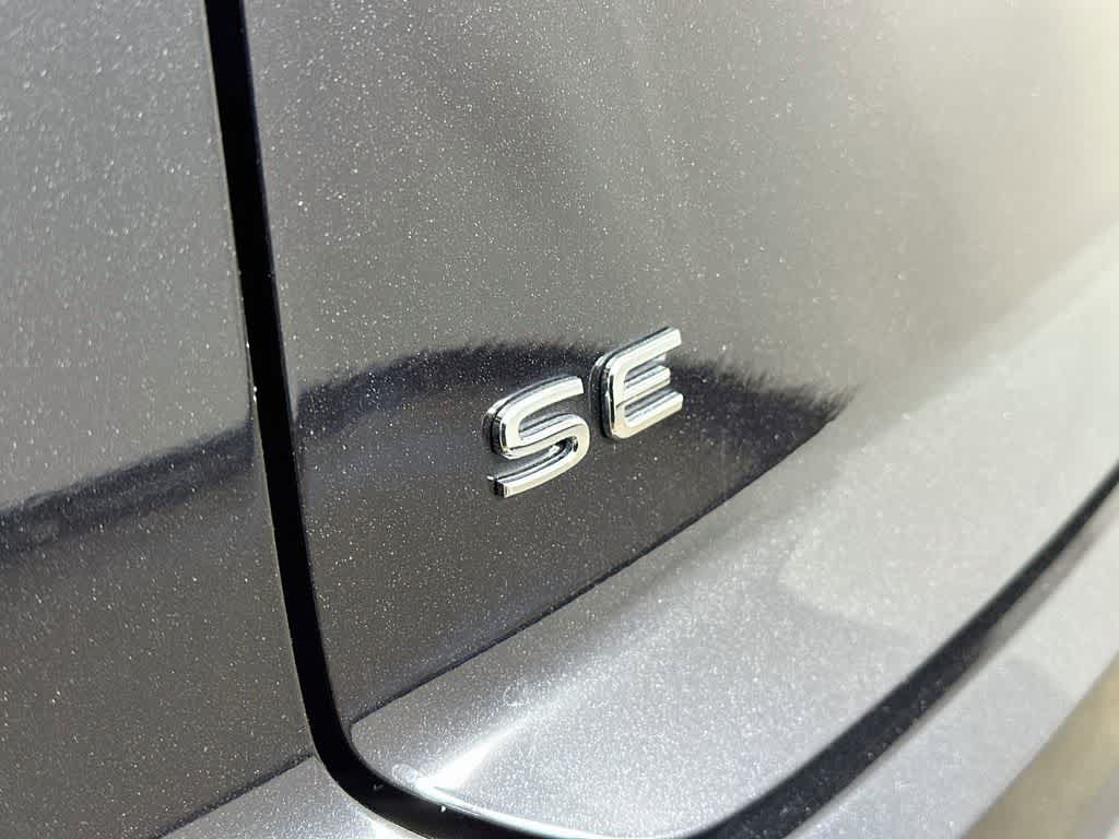 2024 Volkswagen Atlas Cross Sport 2.0T SE