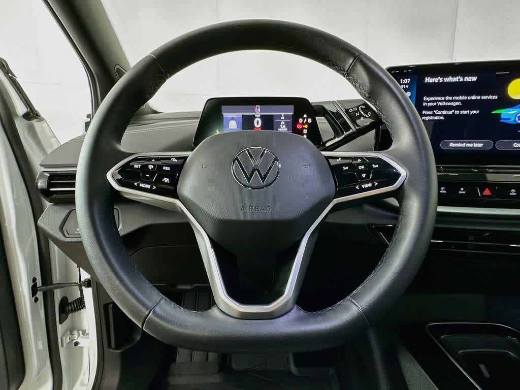 2023 Volkswagen ID.4 Pro