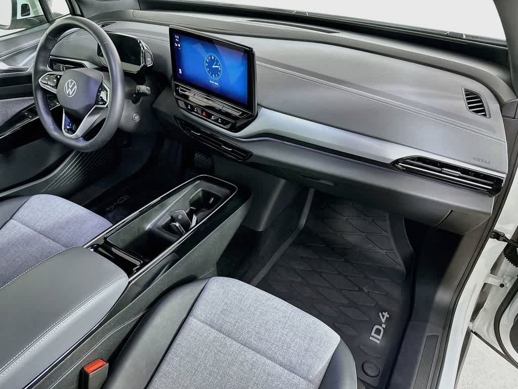 2023 Volkswagen ID.4 Pro