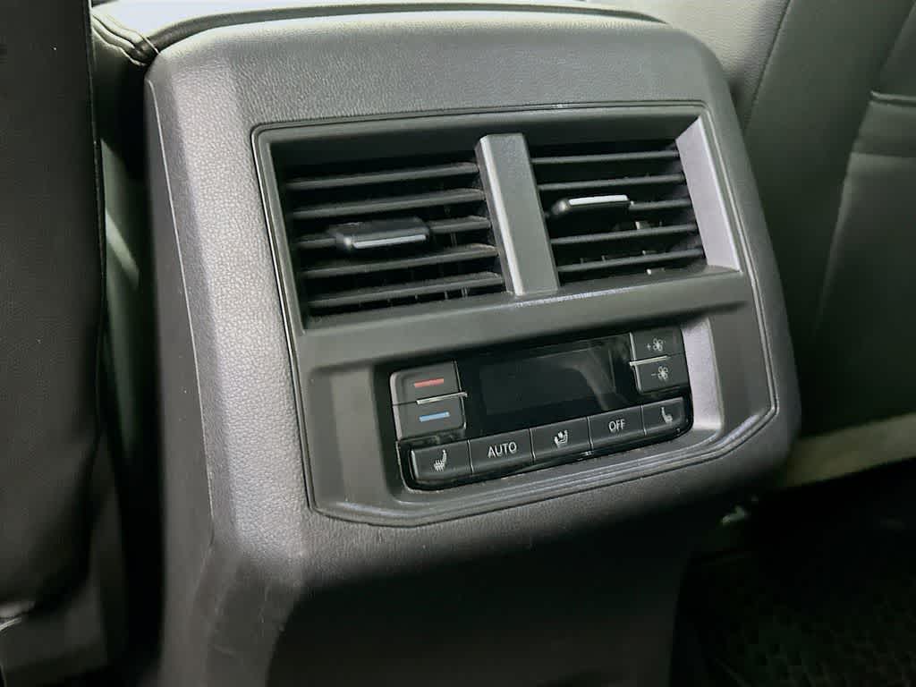 2021 Volkswagen Atlas 3.6L V6 SEL Premium R-Line