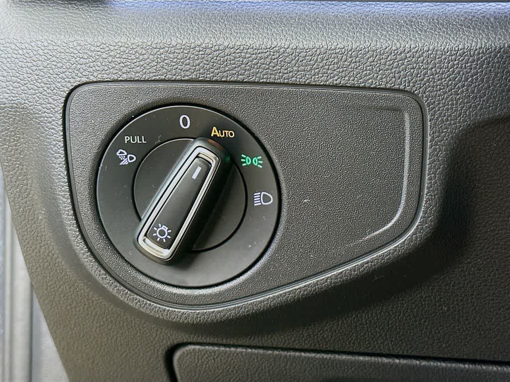 2021 Volkswagen Atlas 3.6L V6 SEL Premium R-Line