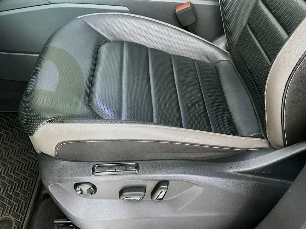 2021 Volkswagen Atlas 3.6L V6 SEL Premium R-Line