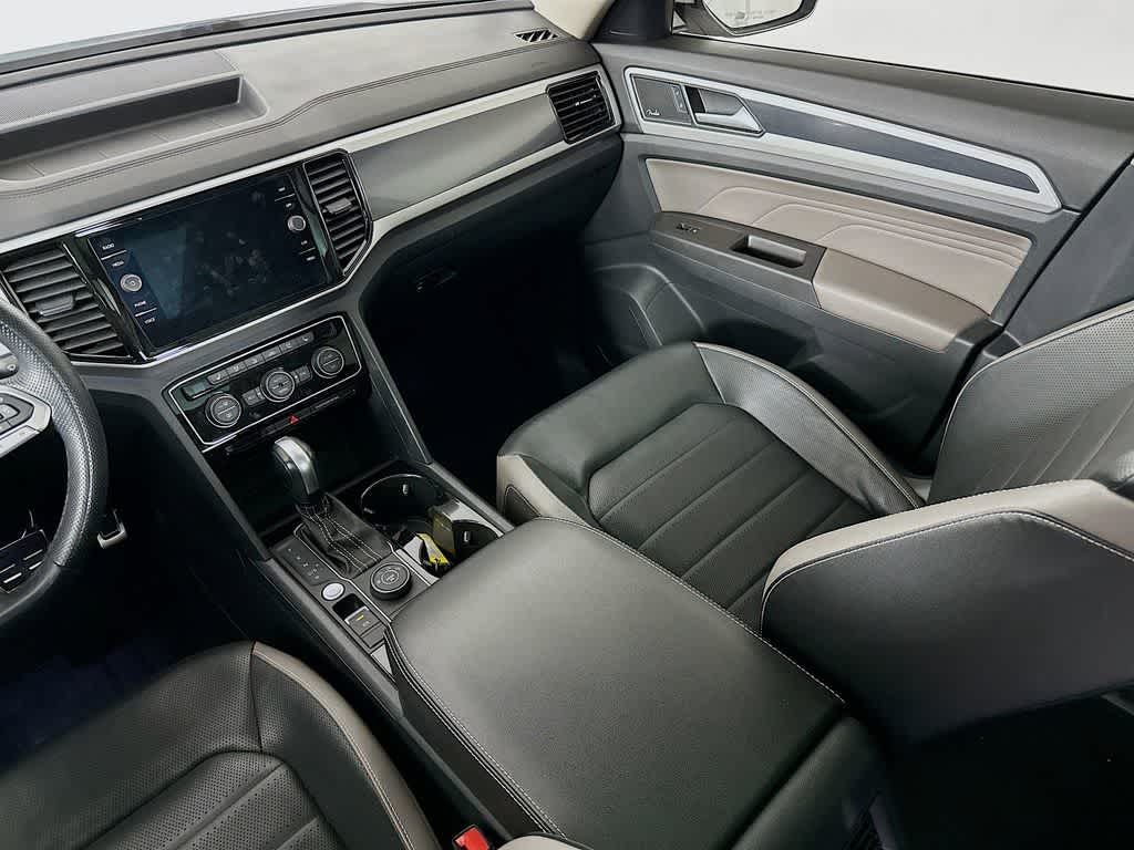 2022 Volkswagen Atlas 3.6L V6 SEL Premium R-Line