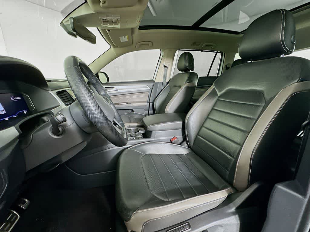 2022 Volkswagen Atlas 3.6L V6 SEL Premium R-Line