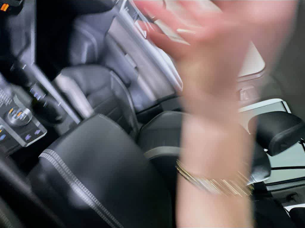 2022 Volkswagen Atlas 3.6L V6 SEL Premium R-Line