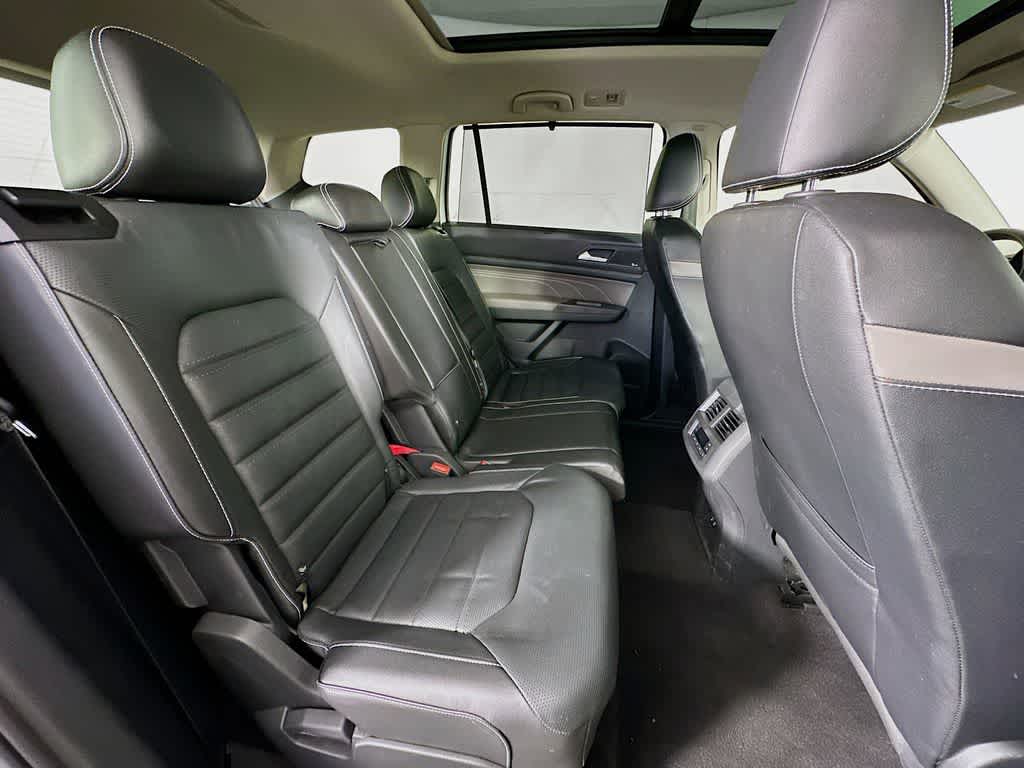 2022 Volkswagen Atlas 3.6L V6 SEL Premium R-Line