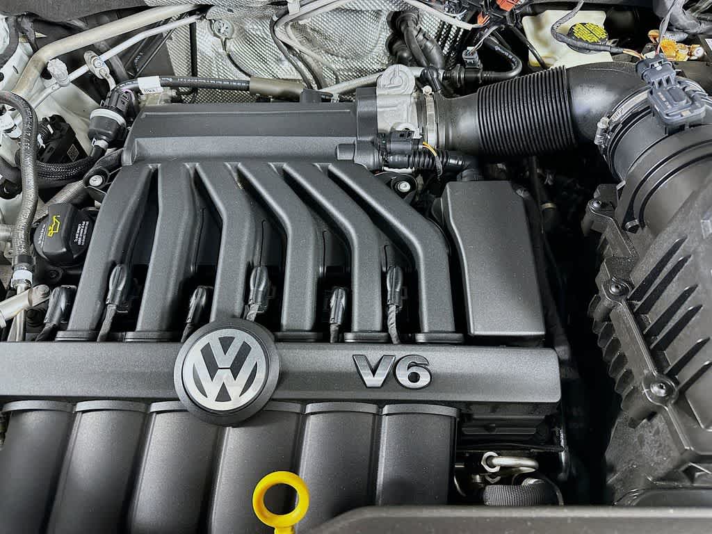 2022 Volkswagen Atlas 3.6L V6 SEL Premium R-Line