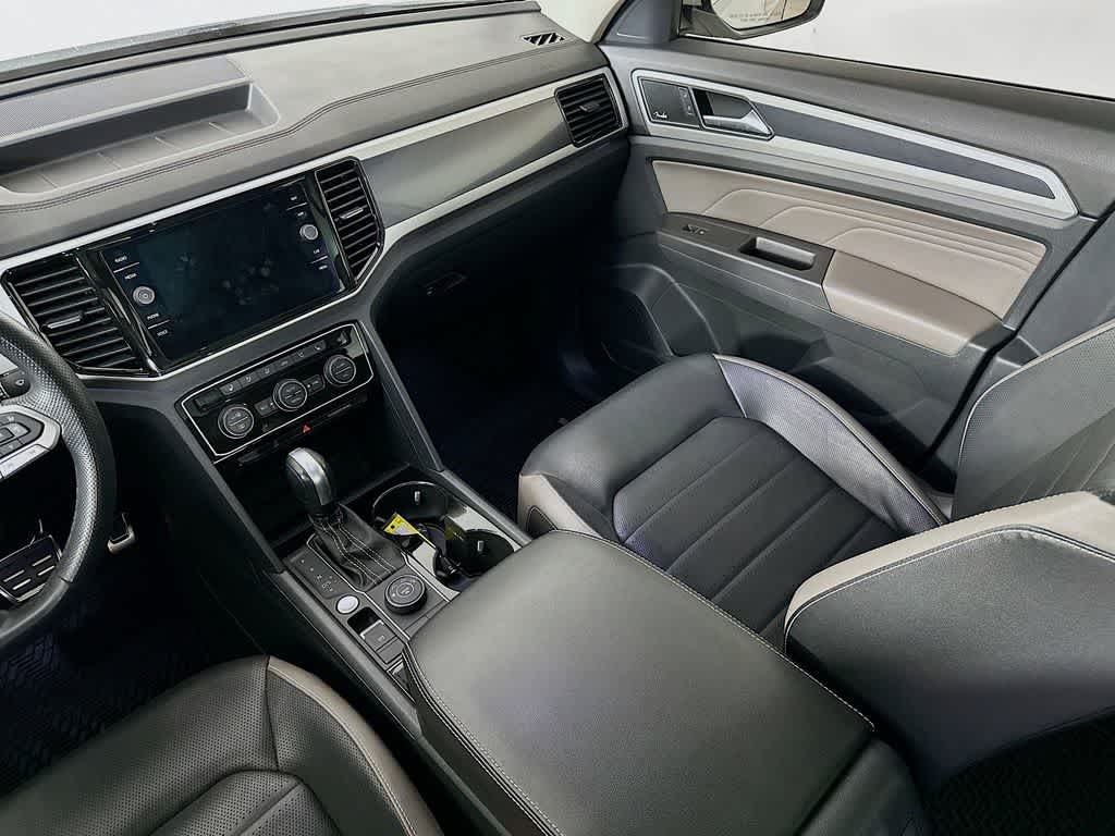 2022 Volkswagen Atlas 3.6L V6 SEL Premium R-Line