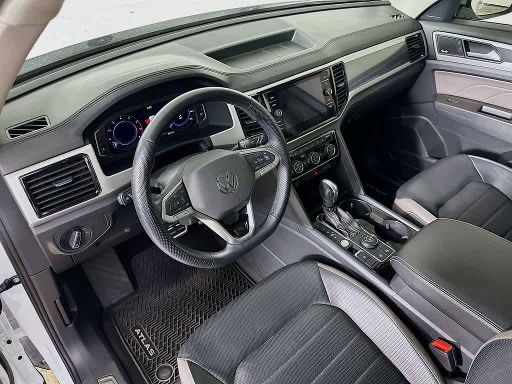 2022 Volkswagen Atlas 3.6L V6 SEL Premium R-Line