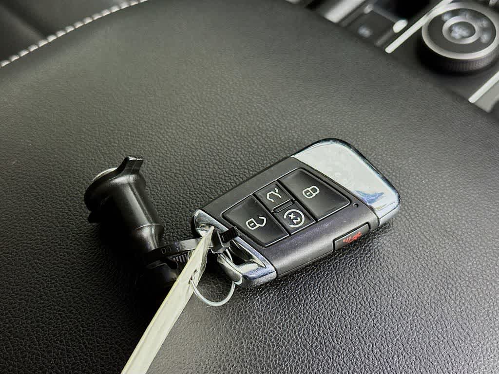 2022 Volkswagen Atlas 3.6L V6 SEL Premium R-Line