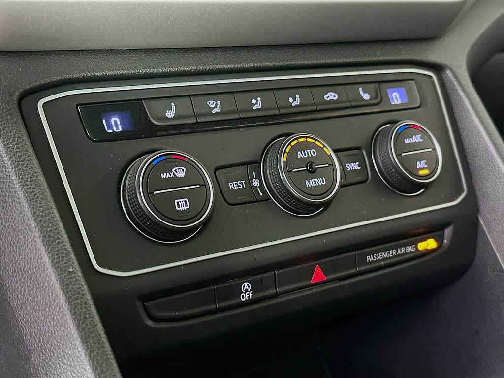 2021 Volkswagen Atlas 3.6L V6 SE w/Technology