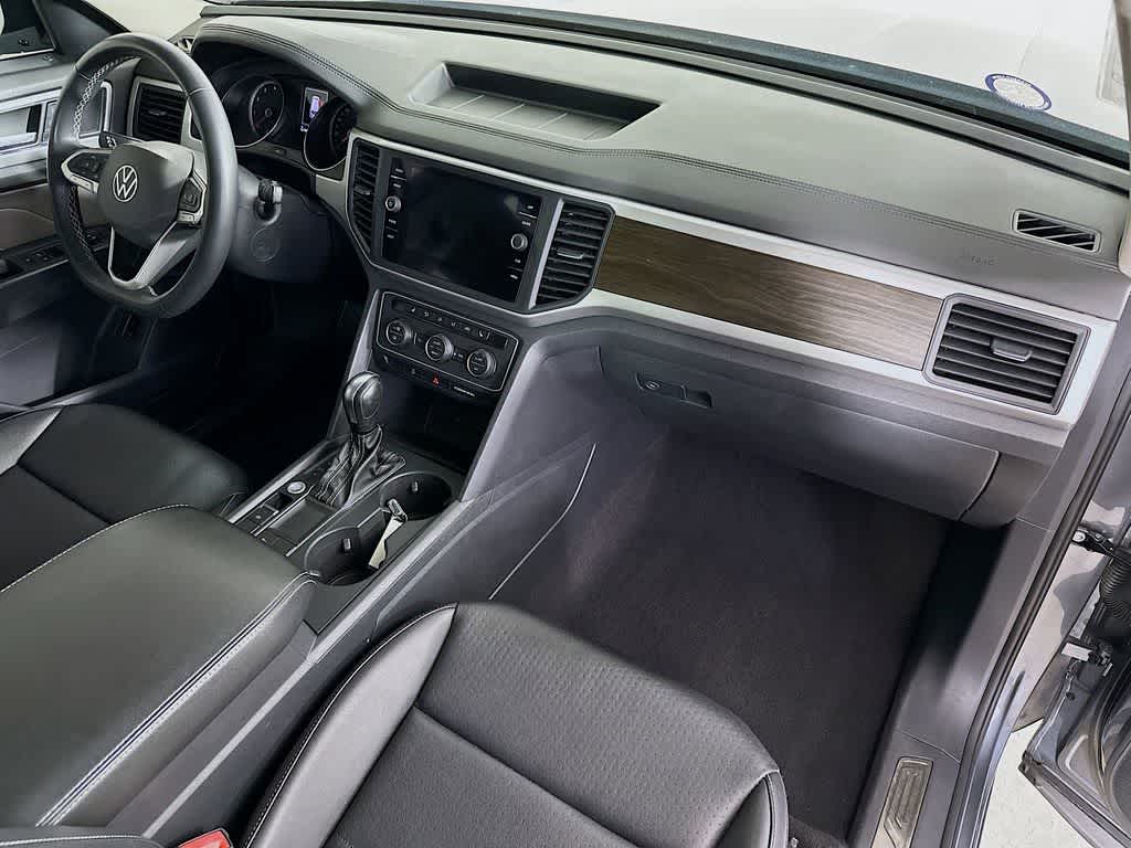 2021 Volkswagen Atlas 3.6L V6 SE w/Technology