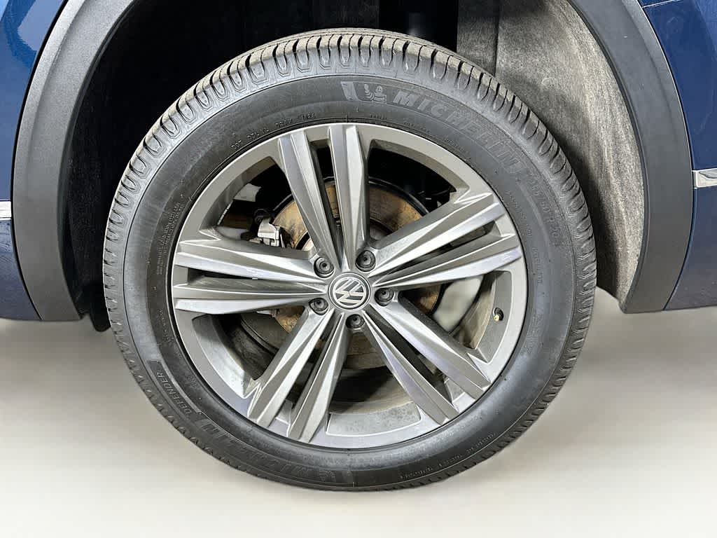 2019 Volkswagen Atlas 3.6L V6 SEL R-Line