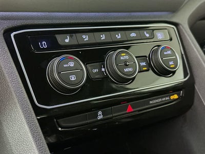 2023 Volkswagen Atlas Cross Sport 2.0T SEL R-Line Black