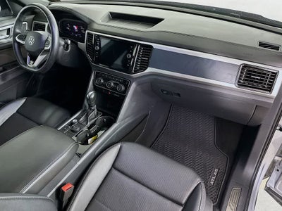 2023 Volkswagen Atlas Cross Sport 2.0T SEL R-Line Black