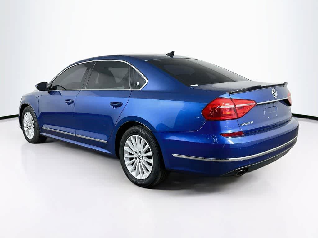 2016 Volkswagen Passat 1.8T SE w/Technology