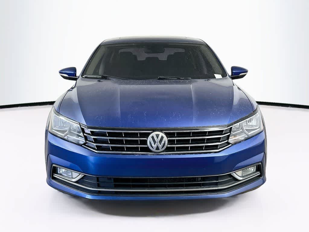2016 Volkswagen Passat 1.8T SE w/Technology