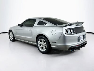 2014 Ford Mustang V6