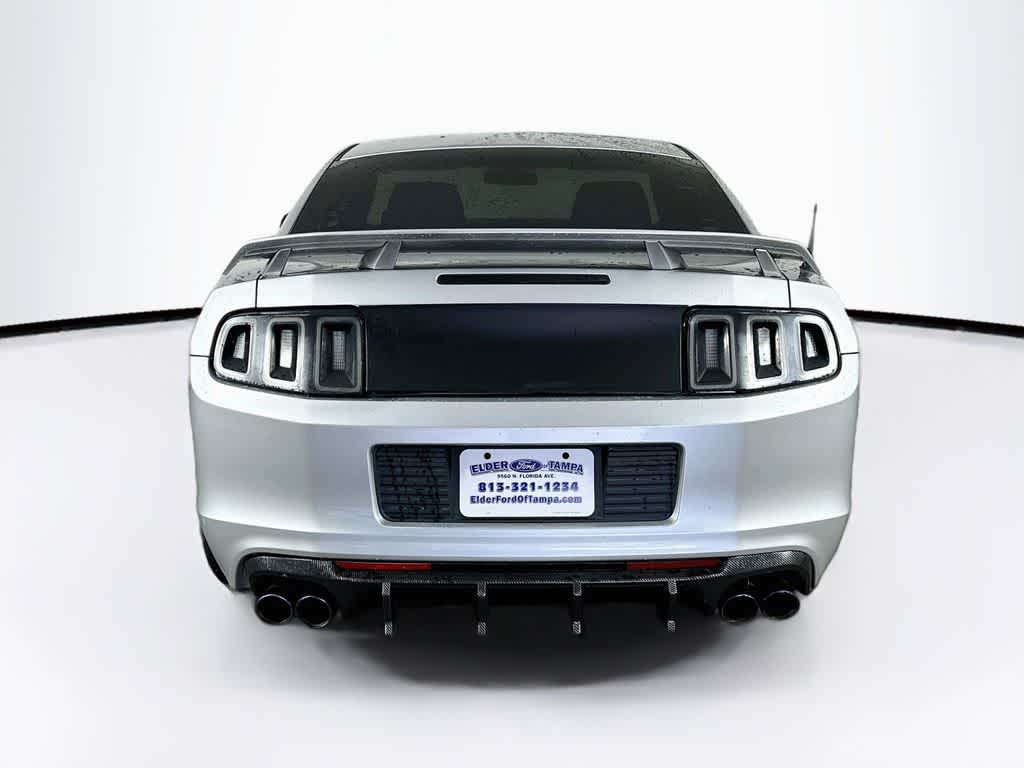 2014 Ford Mustang V6
