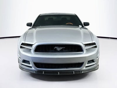 2014 Ford Mustang V6