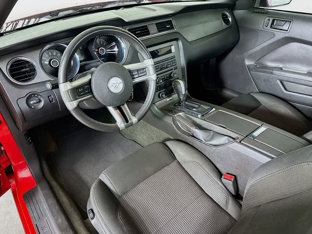 2014 Ford Mustang V6