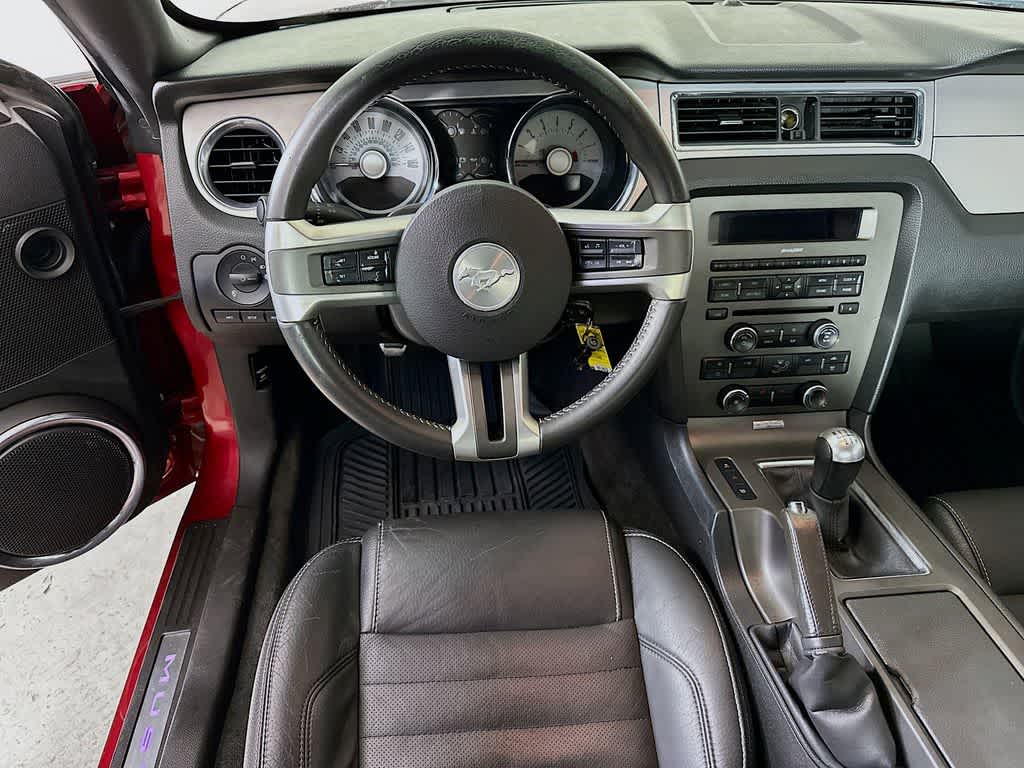 2012 Ford Mustang V6 Premium