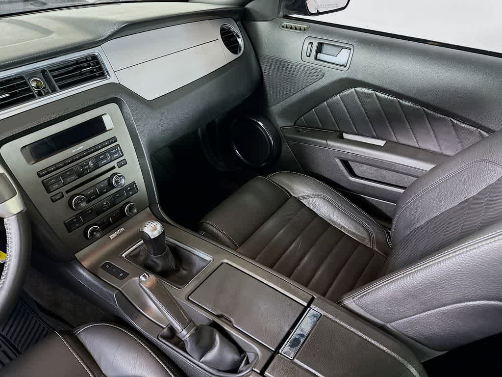 2012 Ford Mustang V6 Premium