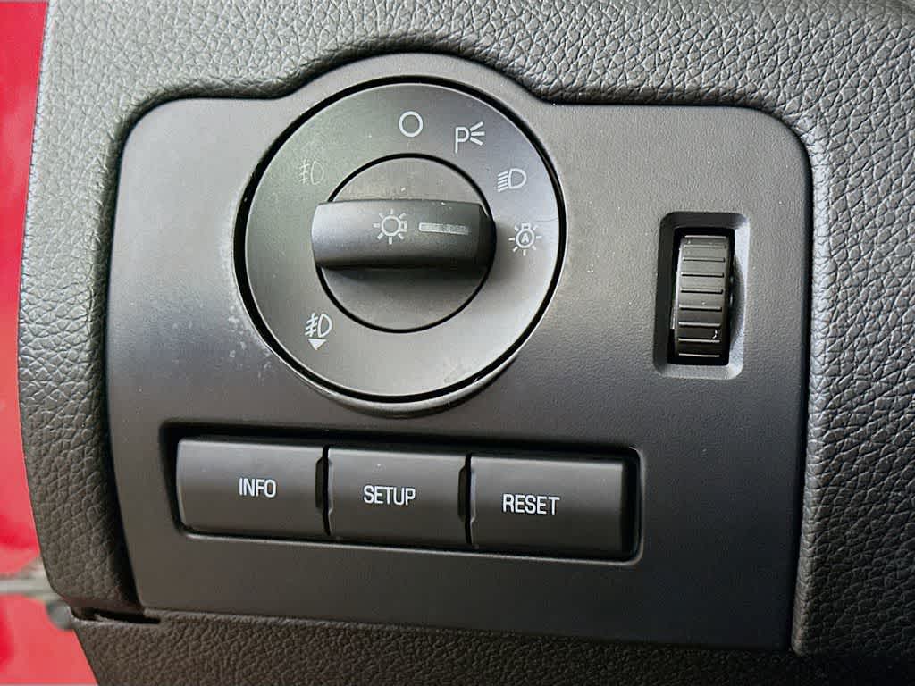 2012 Ford Mustang V6 Premium