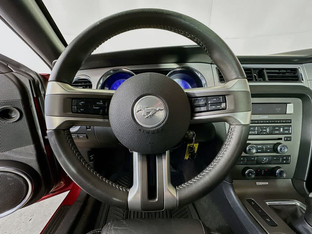 2012 Ford Mustang V6 Premium