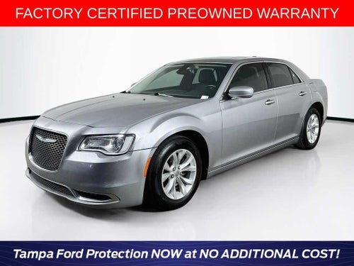 2015 Chrysler 300 Limited