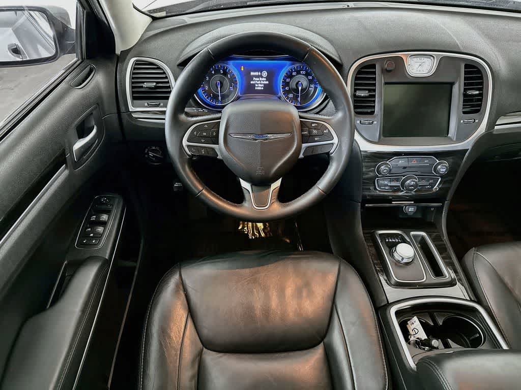 2015 Chrysler 300 Limited