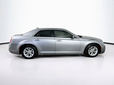 2015 Chrysler 300 Limited