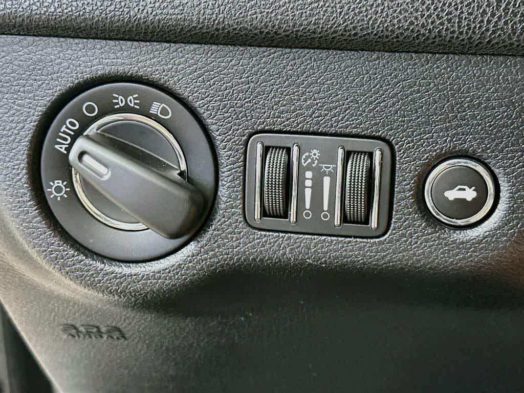 2015 Chrysler 300 Limited