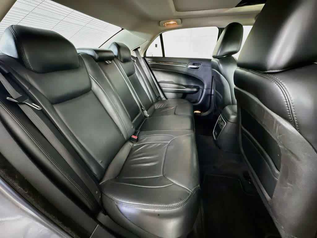 2015 Chrysler 300 Limited