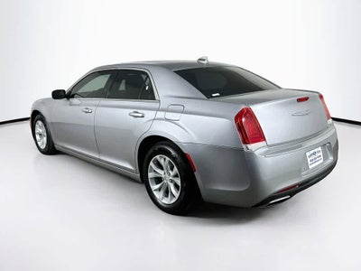 2015 Chrysler 300 Limited