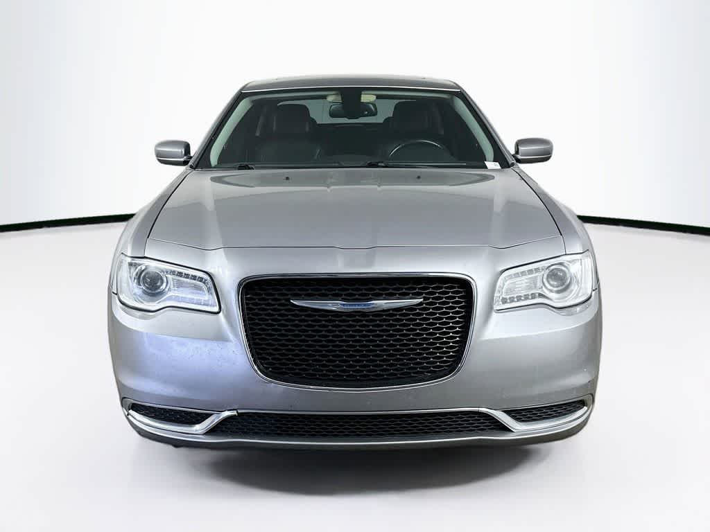 2015 Chrysler 300 Limited