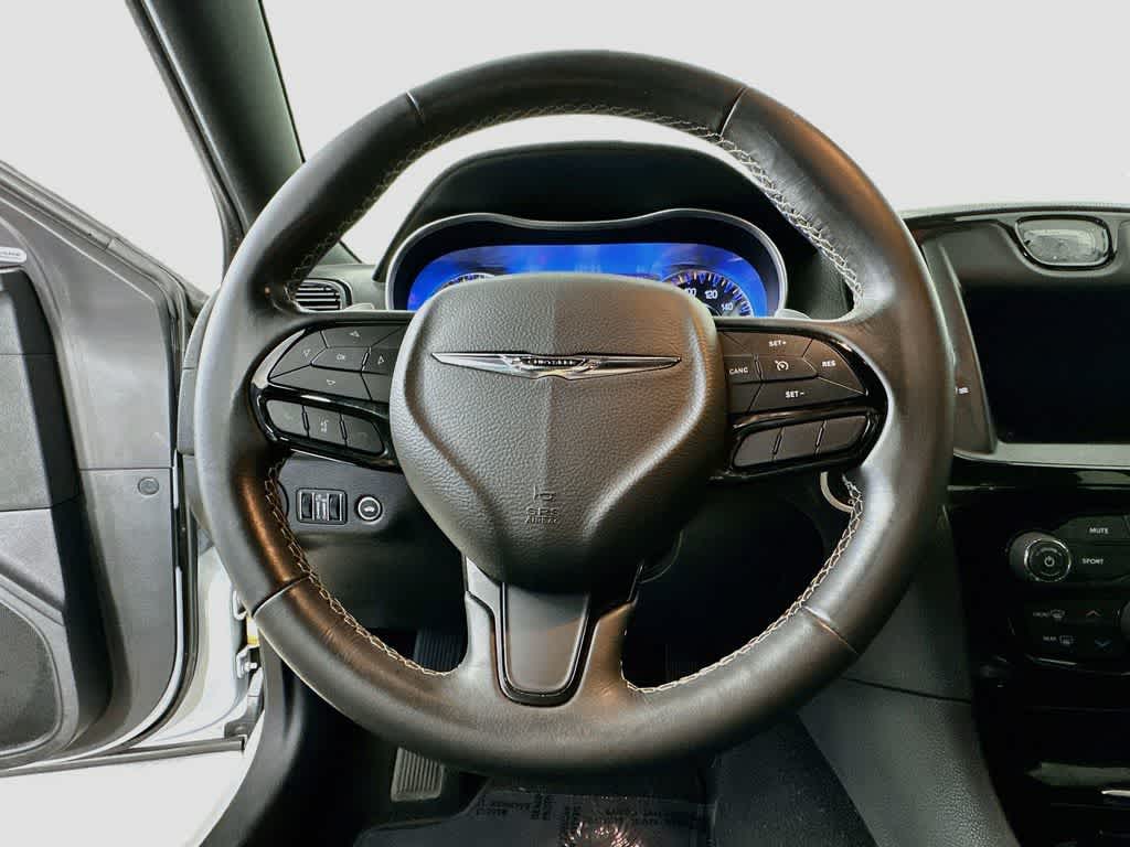 2021 Chrysler 300 300S