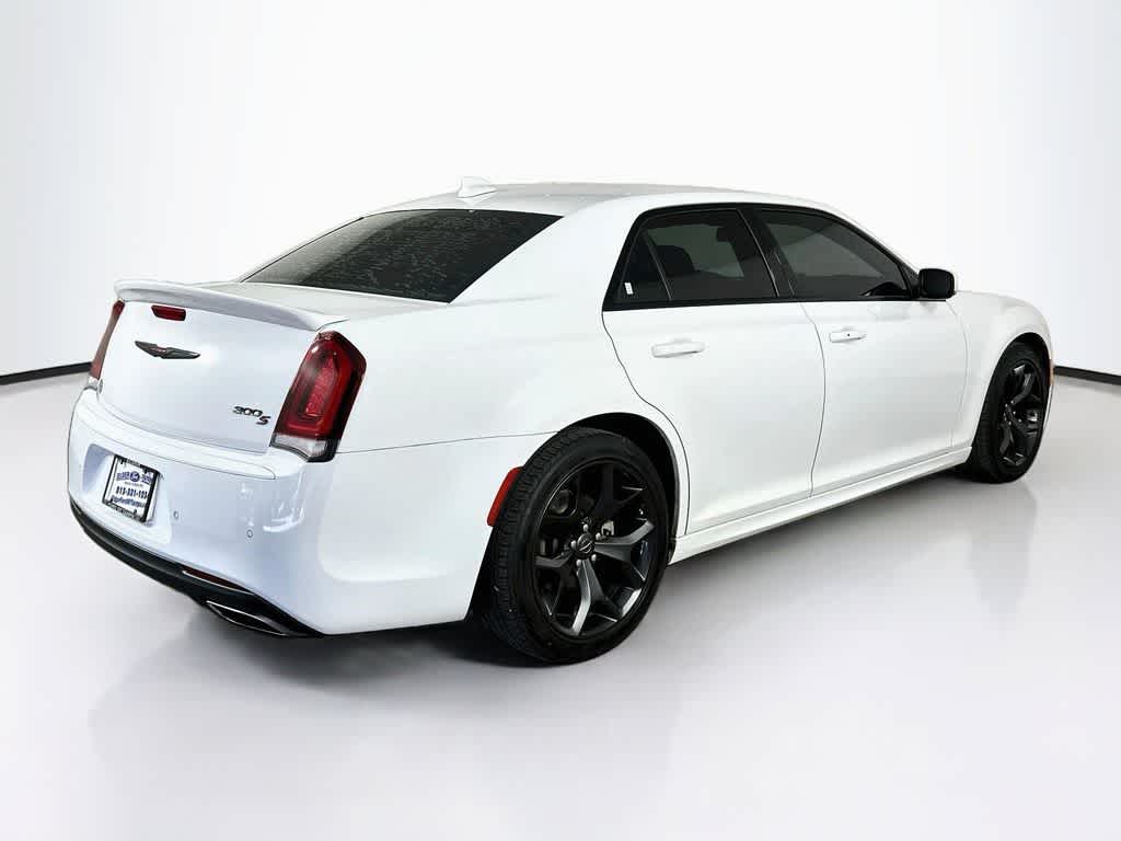 2021 Chrysler 300 300S