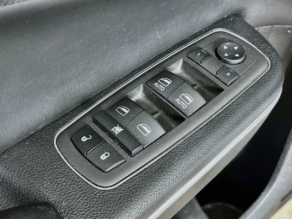 2021 Chrysler 300 300S