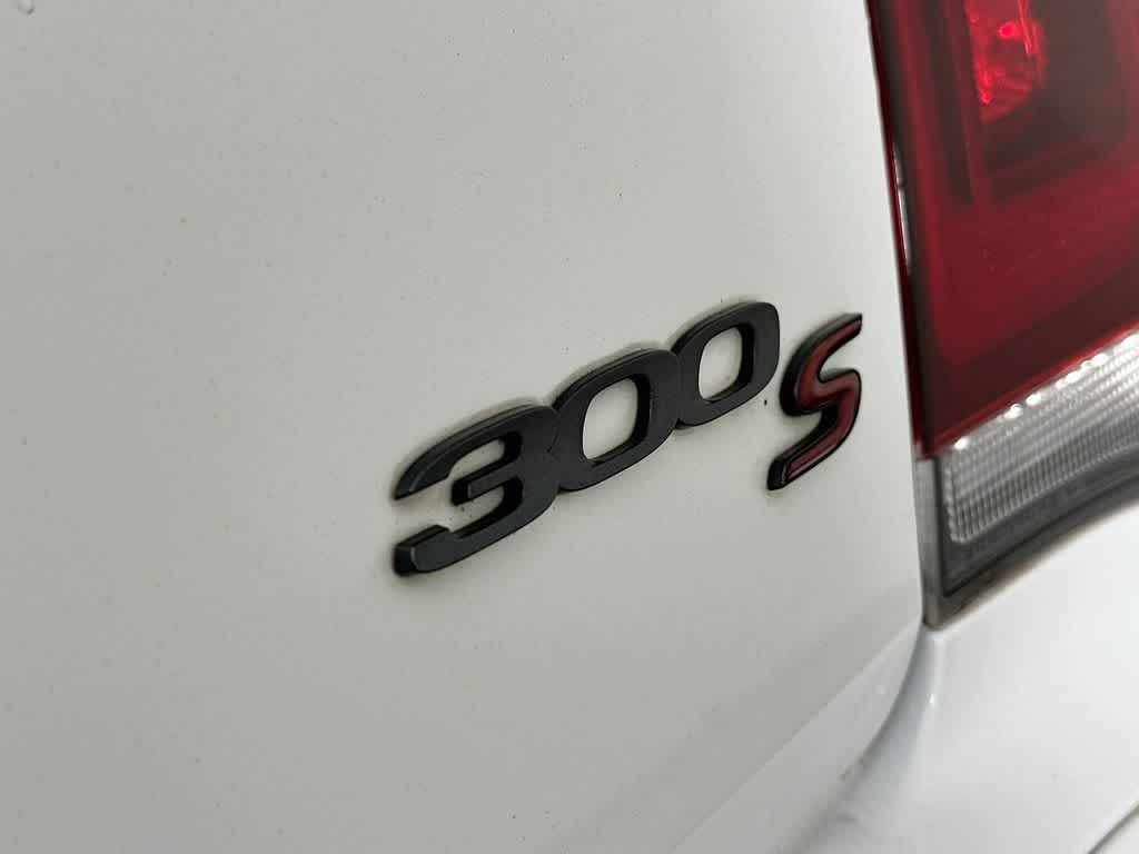 2021 Chrysler 300 300S