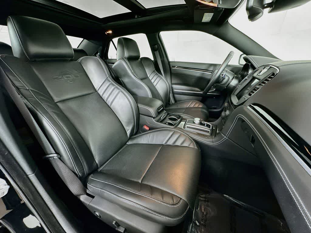 2023 Chrysler 300 300C