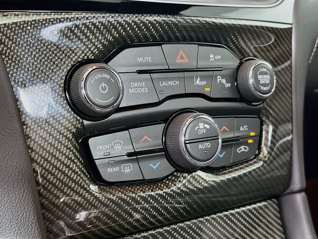 2023 Chrysler 300 300C