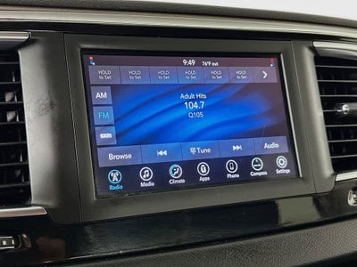 2021 Chrysler Voyager LXI