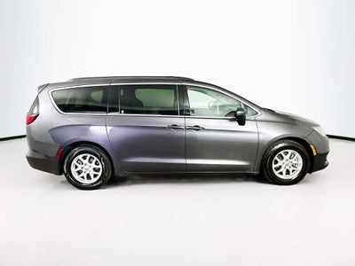 2021 Chrysler Voyager LXI